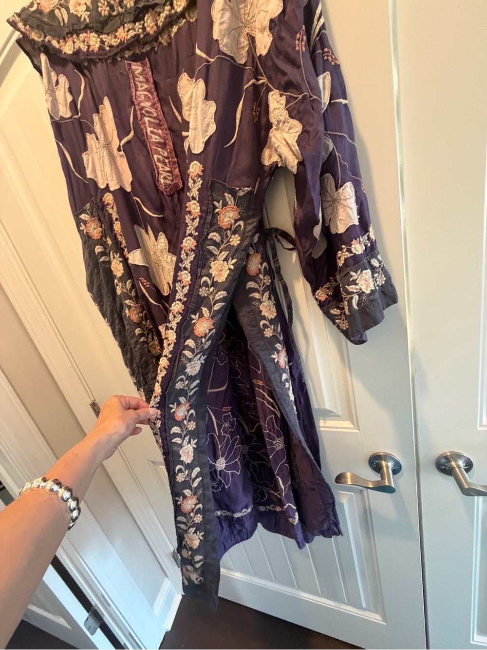 Magnolia Pearl Danji Boho Floral Embroidered Kimono in Deep Purple - Picture 7 of 10